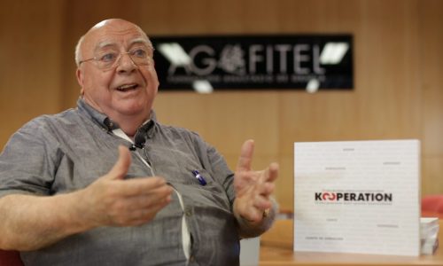 MVI_0128.00_04_35_13.Imagen fija001